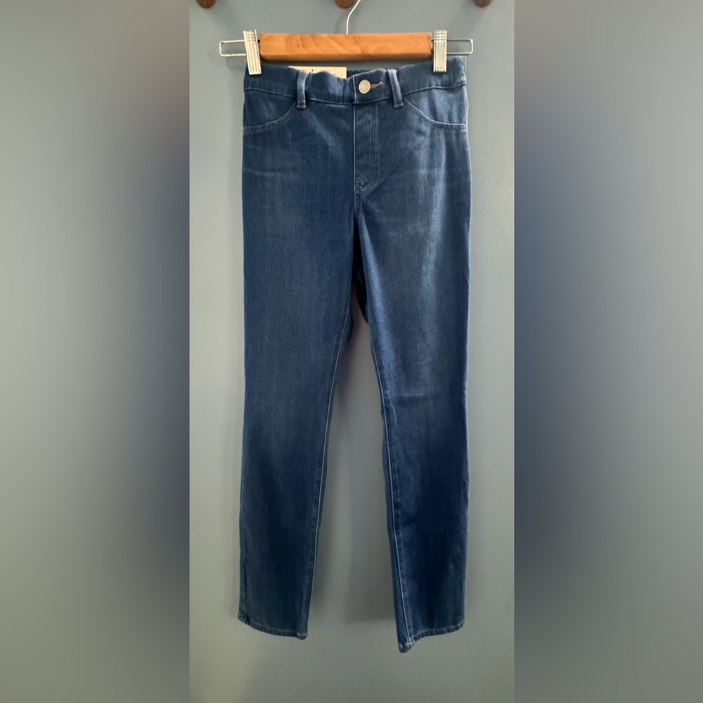 NWT Uniqlo JAPAN Boys Skinny Jeans Size 150 (equivalent to US 11/12)